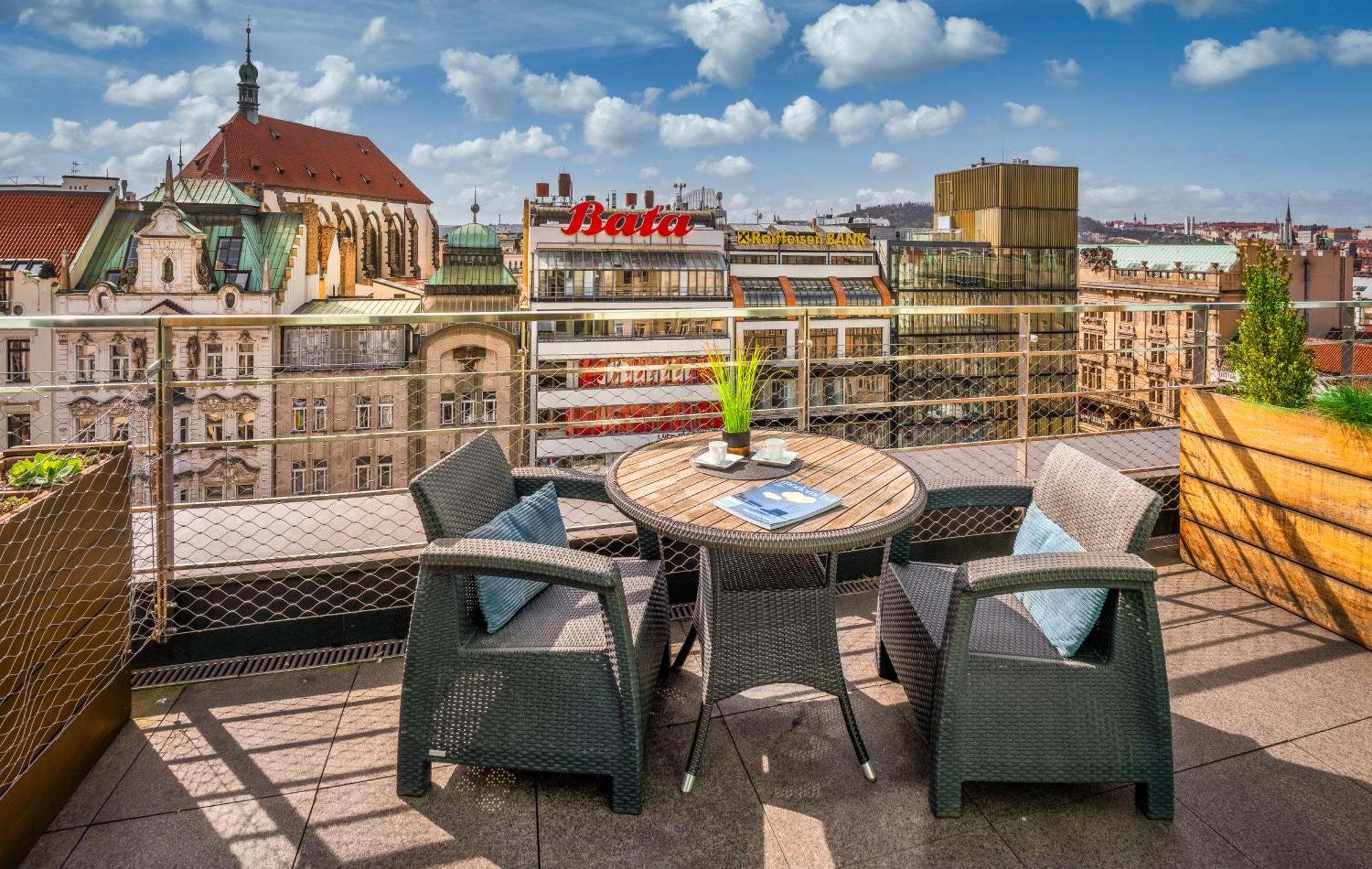 Vn3 Terraces Suites By Adrez Prague Exterior photo
